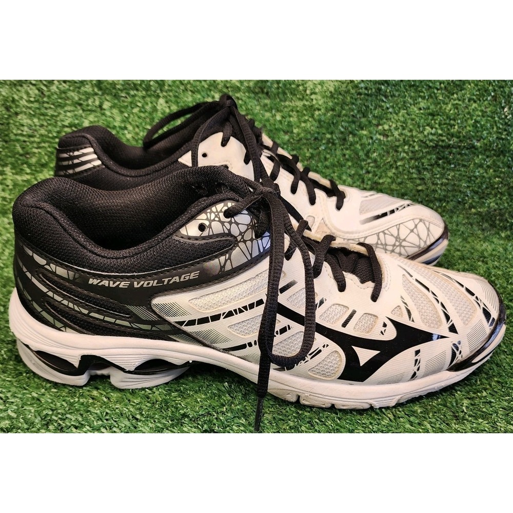 Womens Size 10 Mizuno Wave Voltage White Black Volleyball Shoes